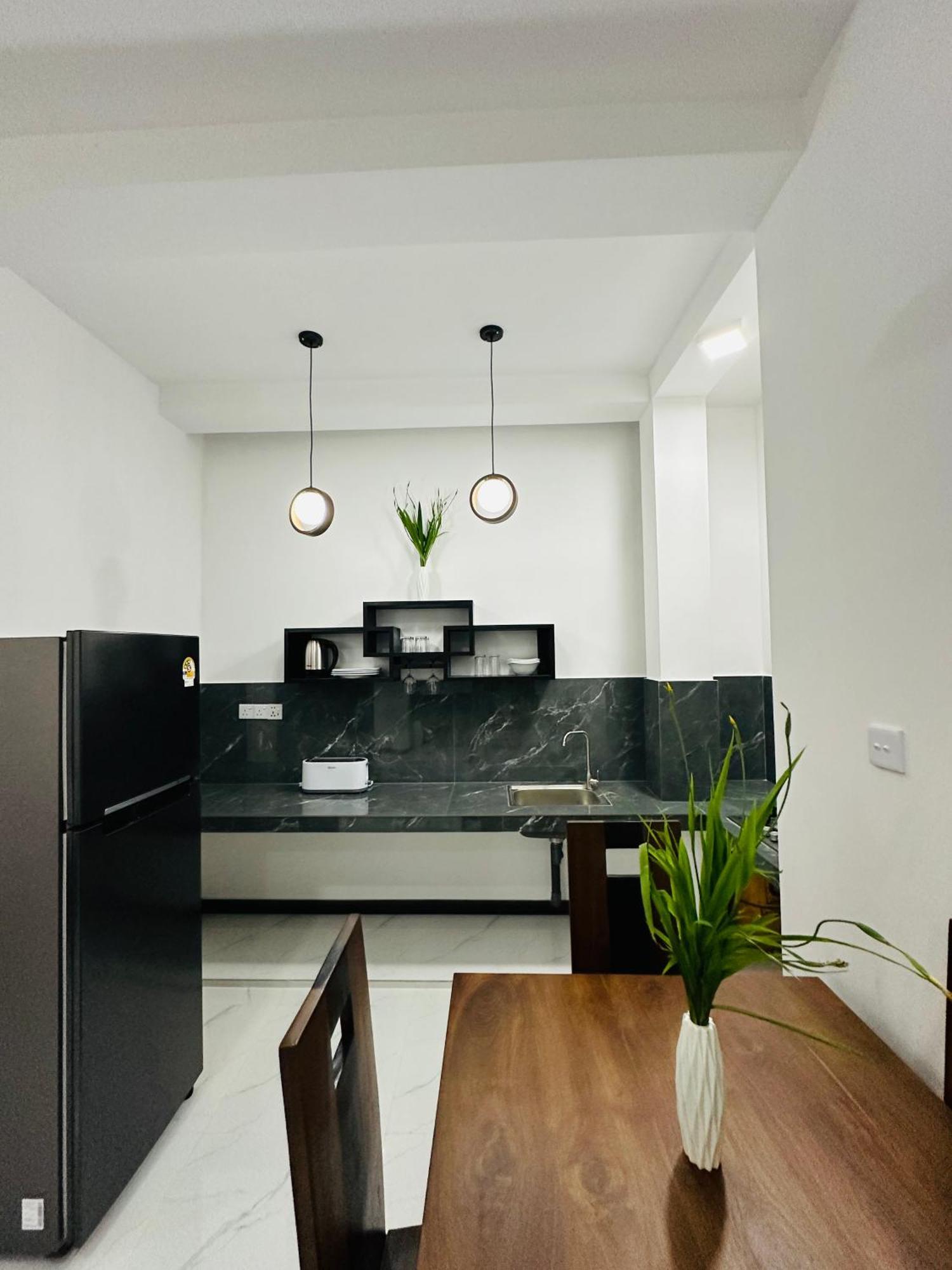 Hidden Villa Хикадува Екстериор снимка