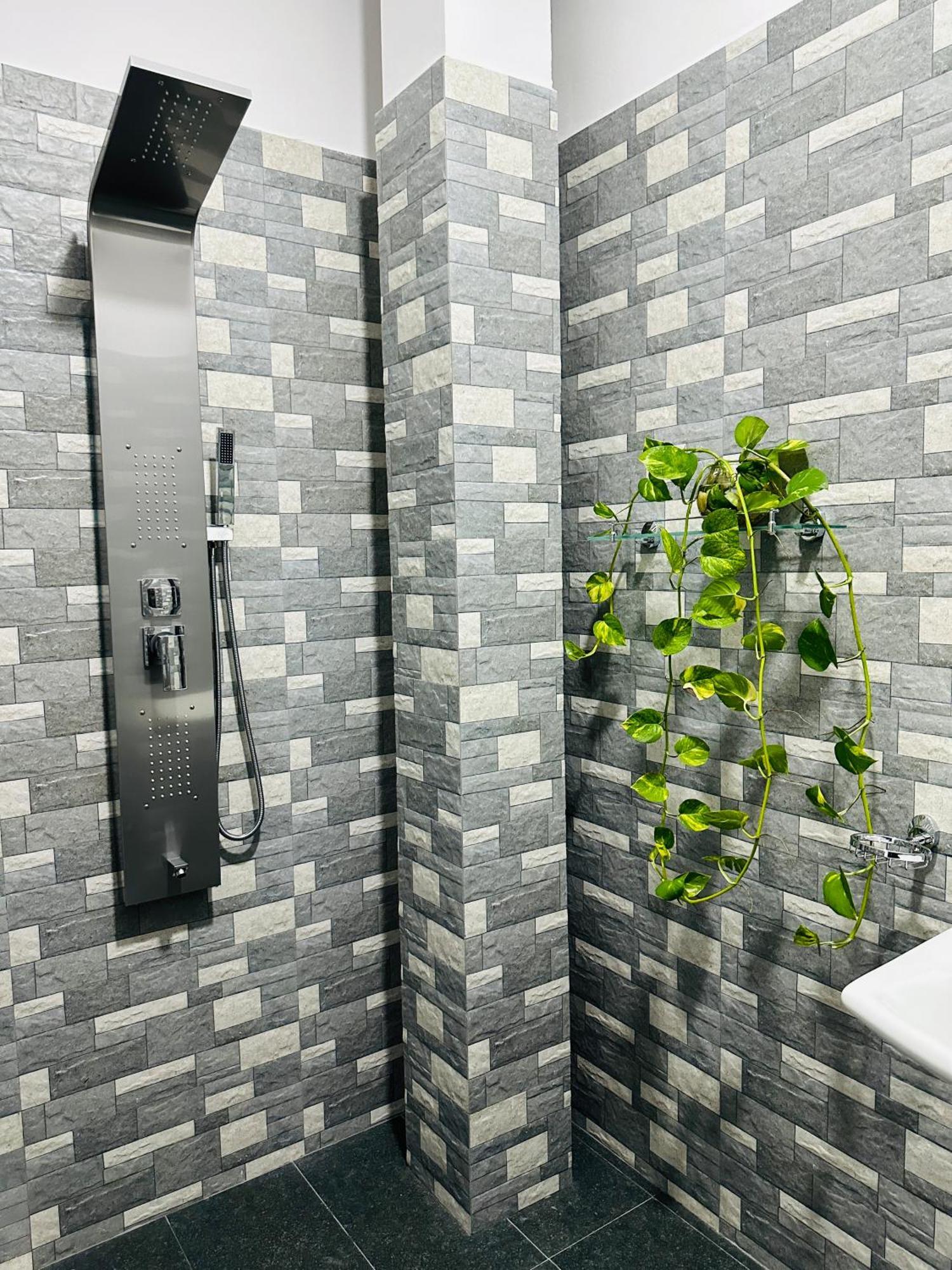 Hidden Villa Хикадува Екстериор снимка