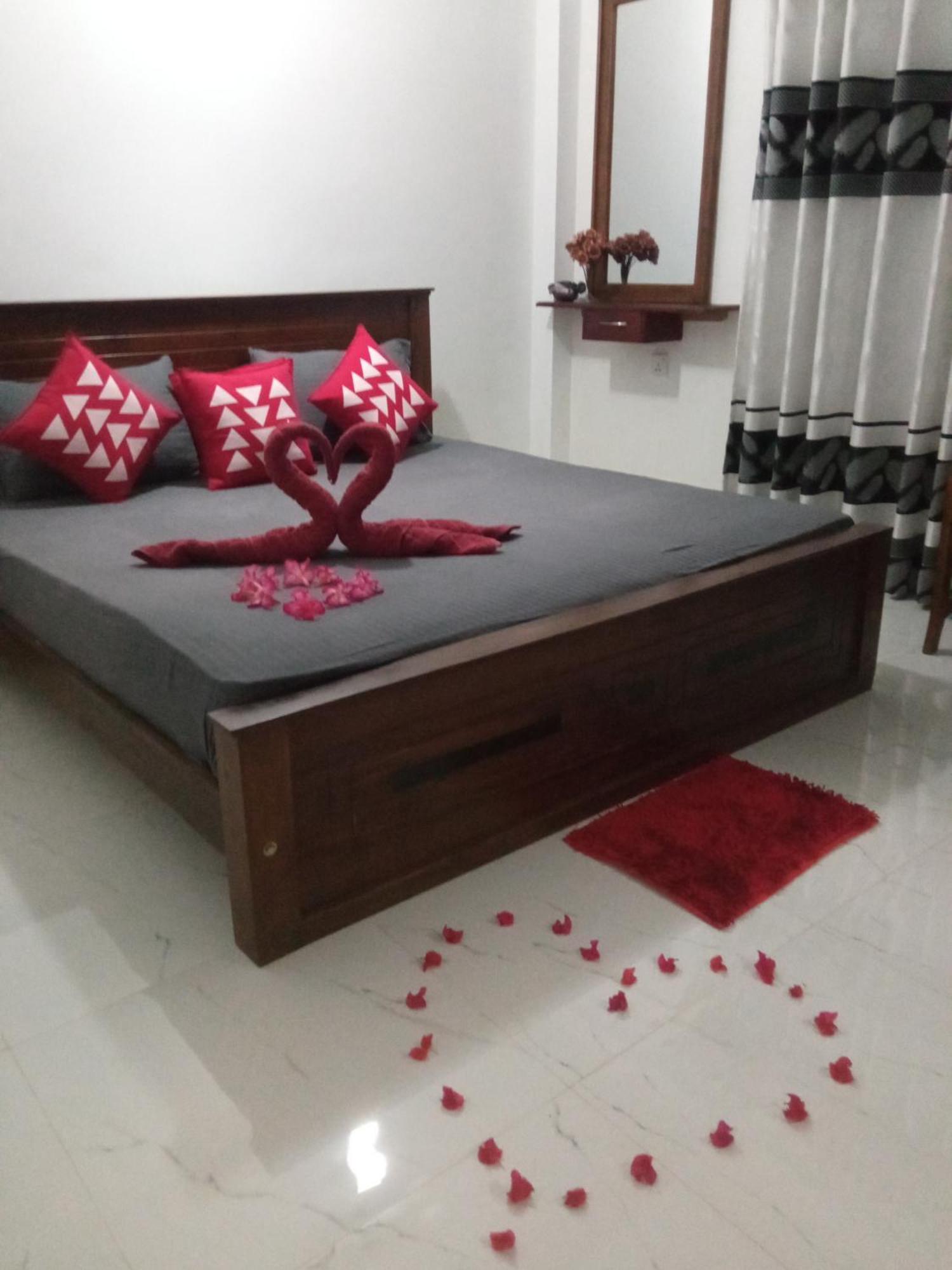 Hidden Villa Хикадува Екстериор снимка